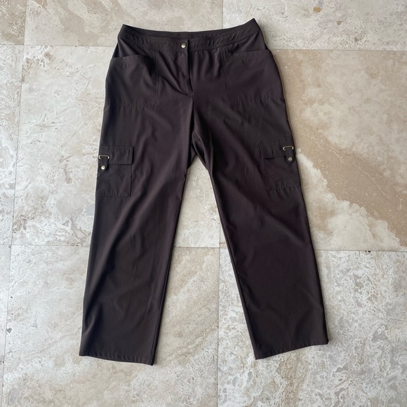 Chico’s Zenergy brown Cargo pants - Picture 1 of 8